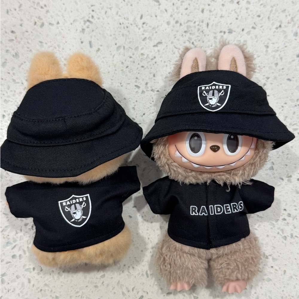 Pop Mart LV Raiders Outfit